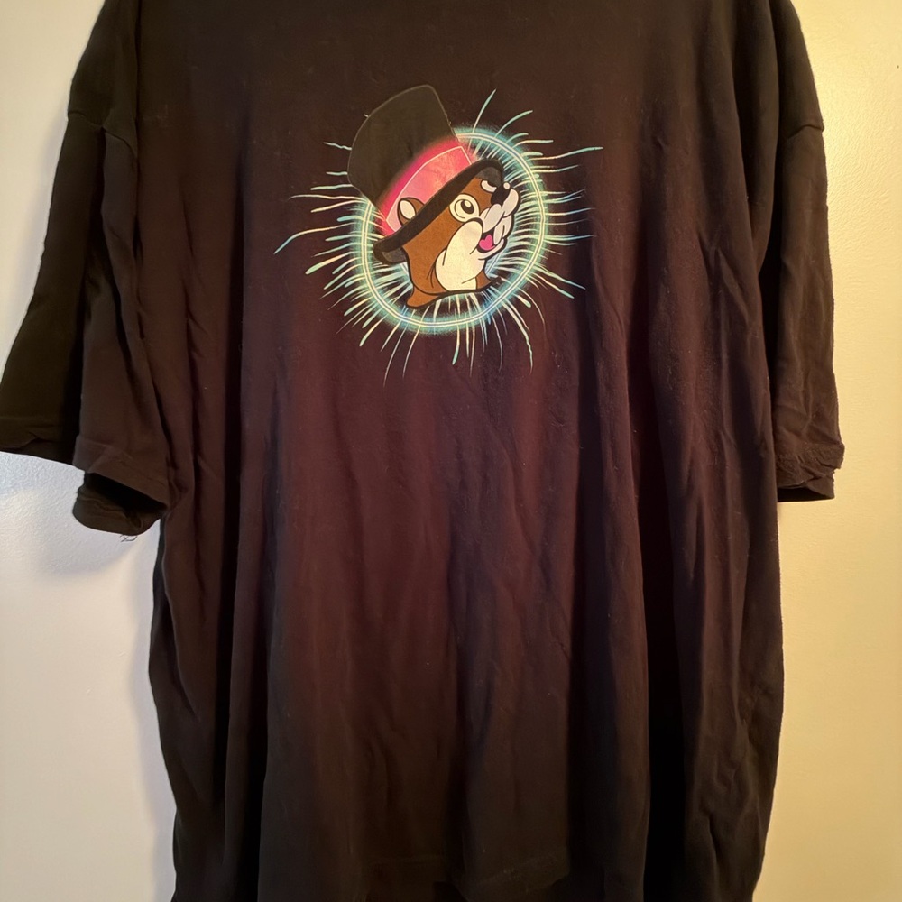 Buc-ee’s New Years Graphic T-Shirt